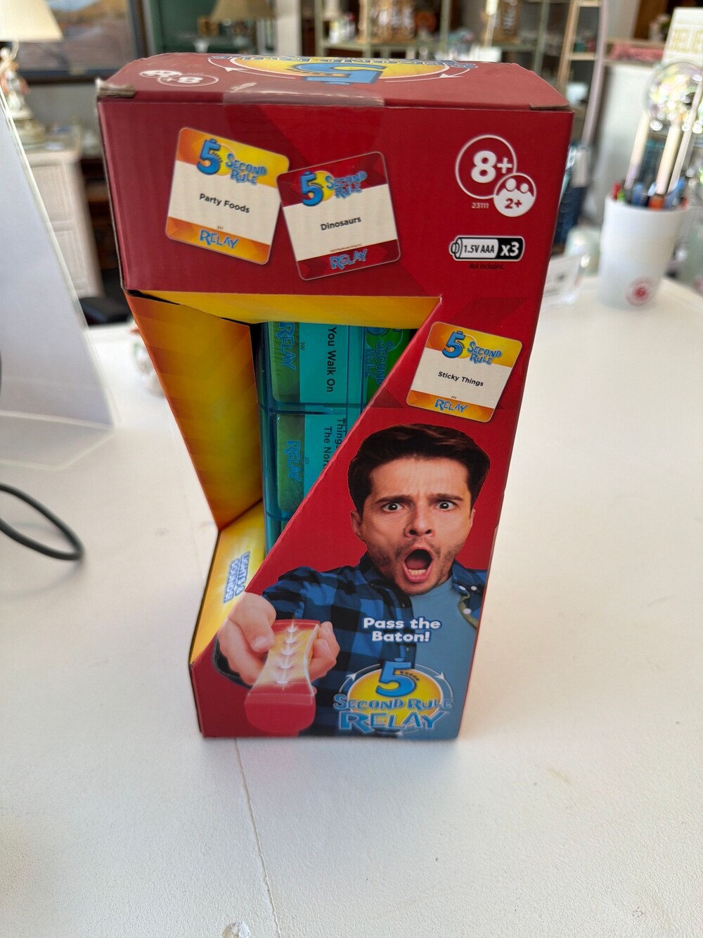 MK- 5 Second Rule Relay Party Game 700 Questions 350 Cards Red Box